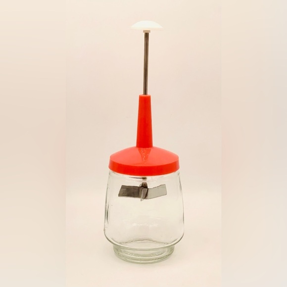 Retro Federal Housewares Orange Nut Chopper Push Top Vegetables Nuts Glass - Picture 1 of 9
